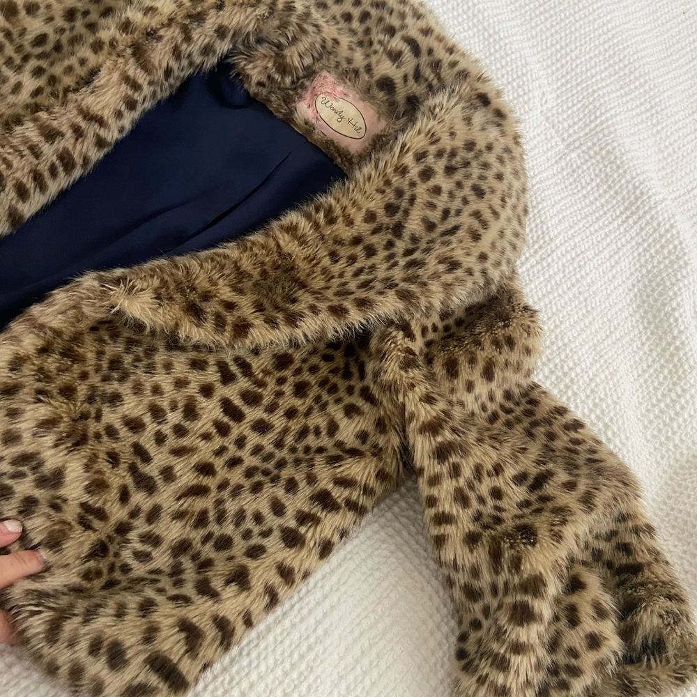 Leopard cropped faux fur